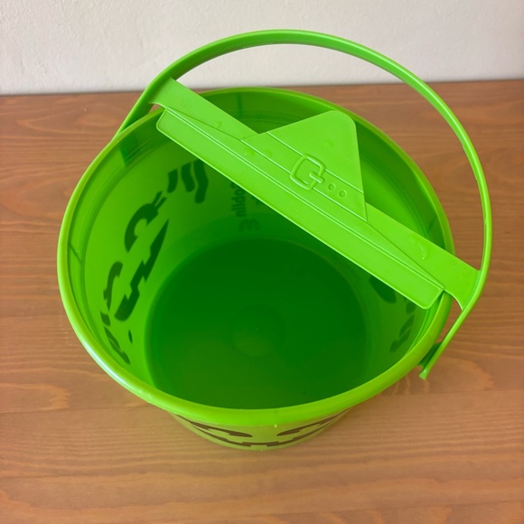 McDonald’s Boo Bucket McGoblin 2022 Green Halloween Party Bucket Collectible - Picture 2 of 10